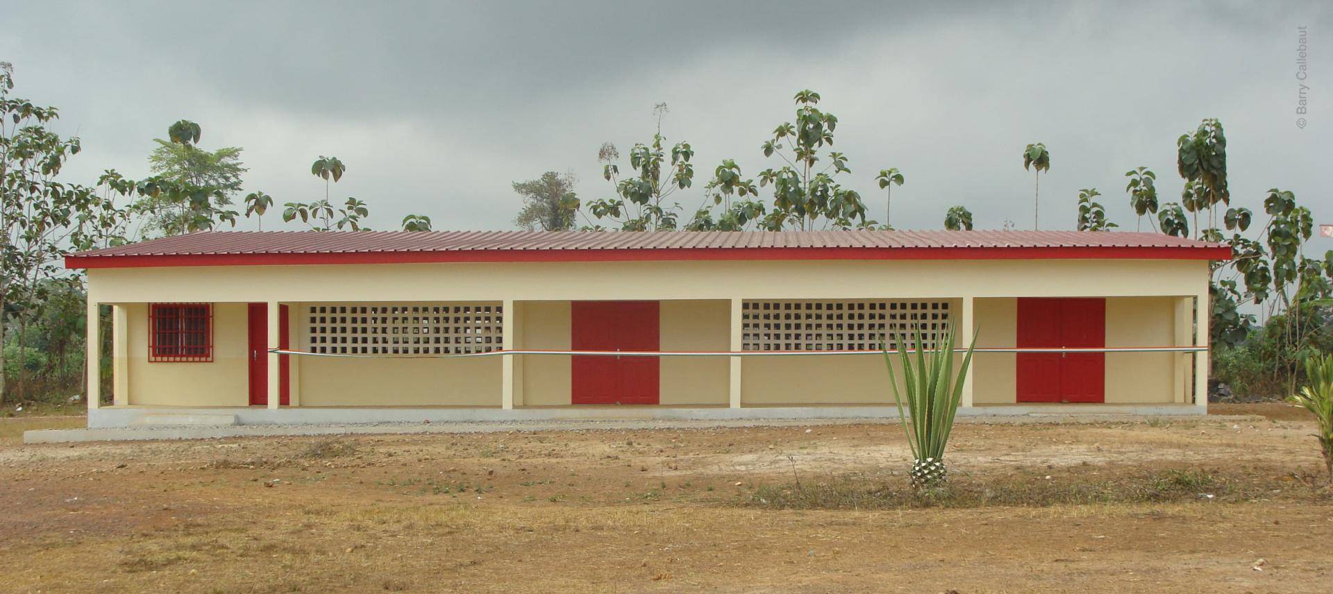 block_of_classrooms_akoupe_college_cr