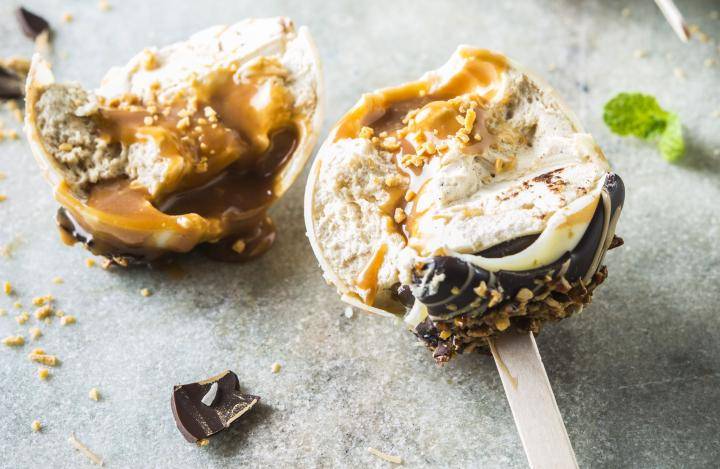 Ice cream and Caramel are a delicious combination