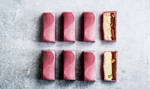 Ruby Tintoretto Pistachio Bonbon