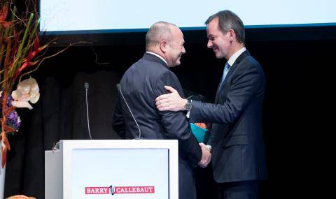 andreas_schmid_saying_good-bye_to_andreas_jacobs