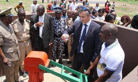 ngattakoffikro_water_well_pump