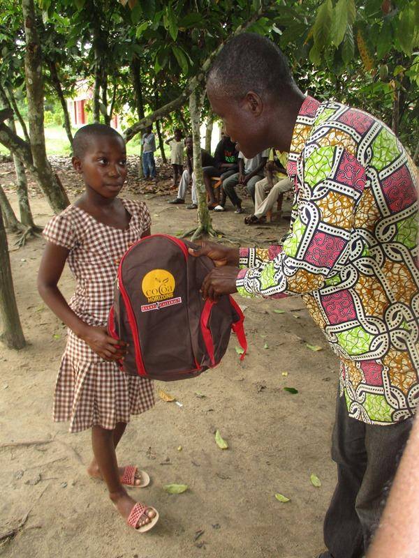 Hand over of a school kit