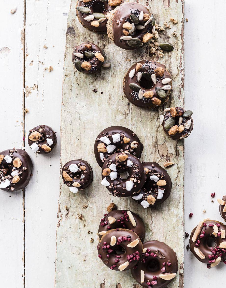 Sugar reduced mini donuts