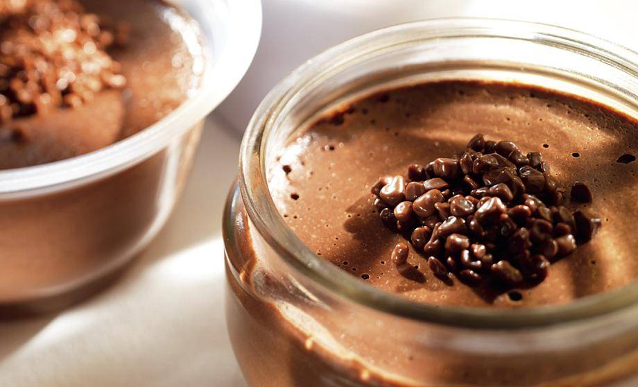 Dairy chocolate mousse topped with dark chocolate granella