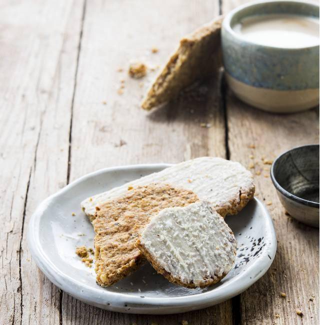 Healthy Breakfast Biscuit with wholegrain and yogurt coating