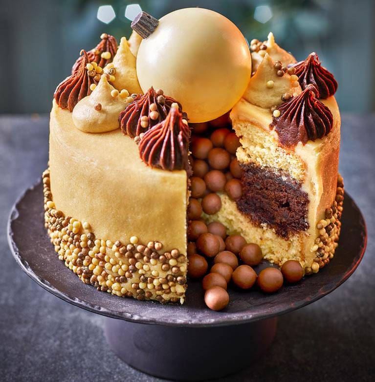 Tesco Orange and Maple bauble cake (UK)