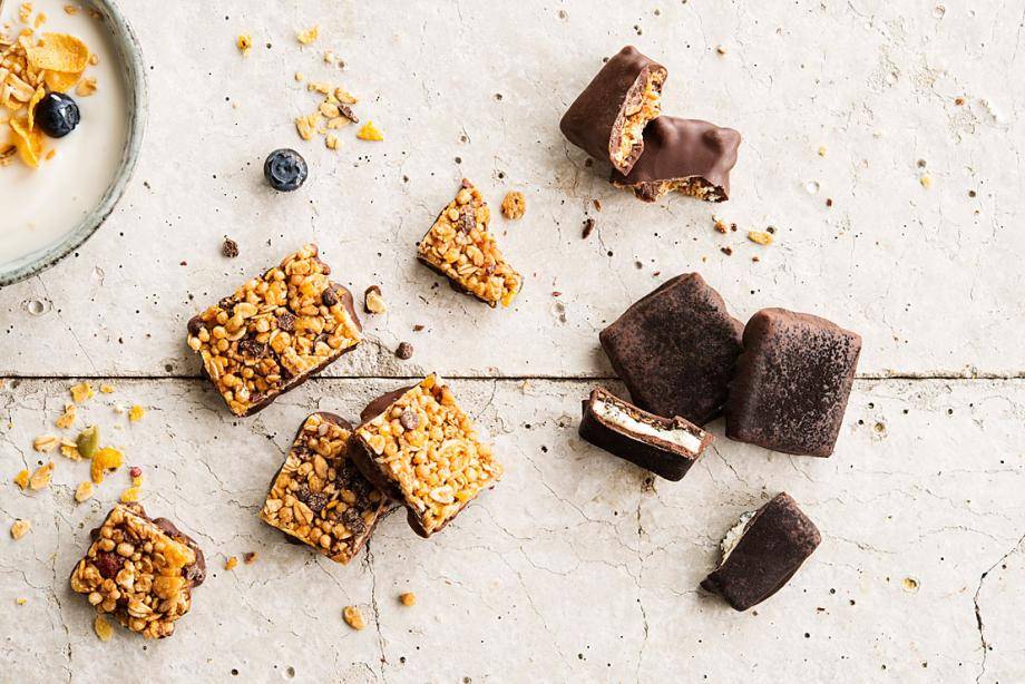 Organic and sugar reduced biscuit and cereal fillings