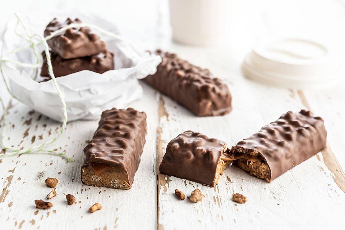 Cereal bars water based fillings